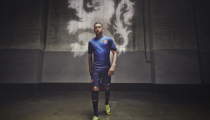 开云首页登录-LPL新版本带来战术变革，lpl比赛版本更新